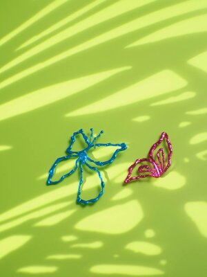 Коллекция эмоций: Обзор мерчшопа от телеканала Пятница