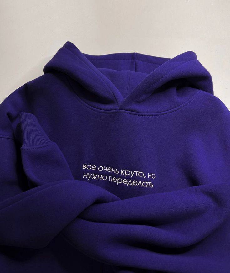 Новые коллекции мерча: стоит ли менять ассортимент от коллекции к коллекции — когда и как?