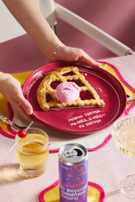 ″Самокат″ мастерски использует брендированную продукцию в своих игровых механиках! В честь годовщины бренда представлен интересный проект!