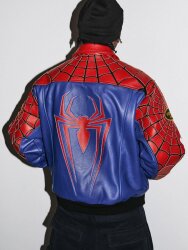 Supreme анонсировал коллекцию одежды в стиле Человека-паука — и это любовь с первого взгляда! Supreme анонсировал коллекцию одежды в стиле Человека-паука — и это любовь с первого взгляда!